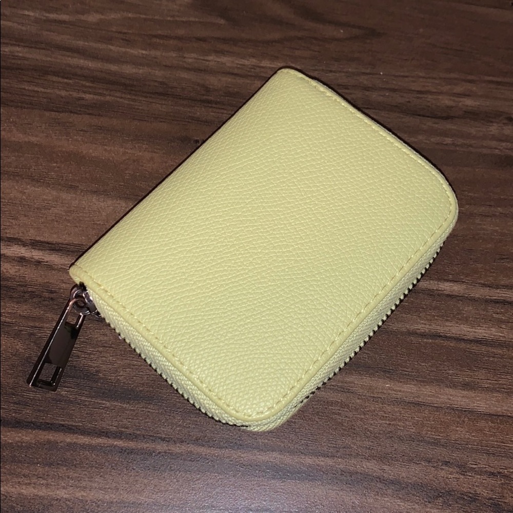 Yellow-Green Wallet